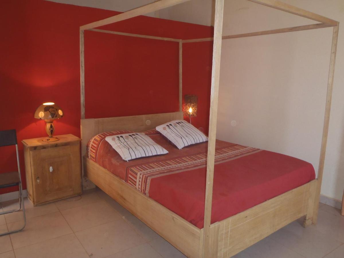 Hotel Chez Medzo Et Patou Popenguine Exteriér fotografie