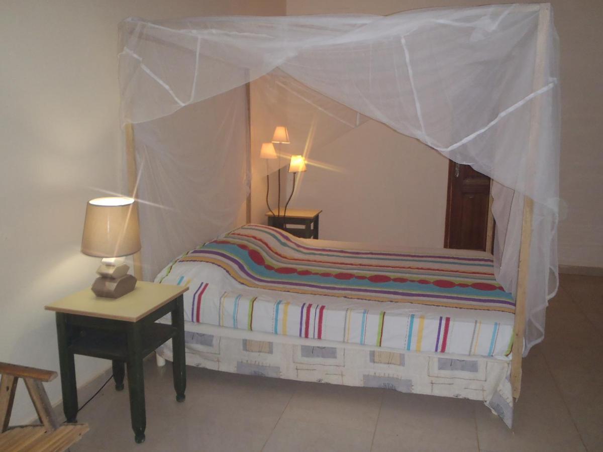 Hotel Chez Medzo Et Patou Popenguine Exteriér fotografie